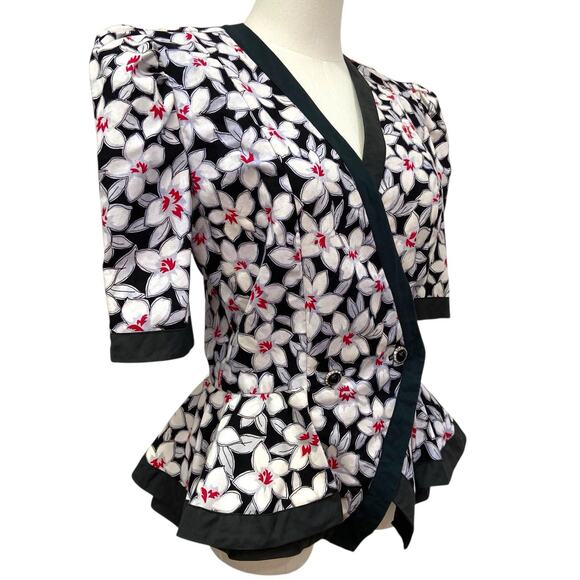 Vintage 80s Jessica Howard Black & Red Floral Peplum Statement Jacket size 8 - Picture 2 of 12